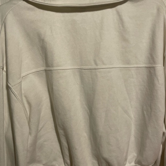 Cropped Quarter zip  with silver hardware - Picture 3 of 4